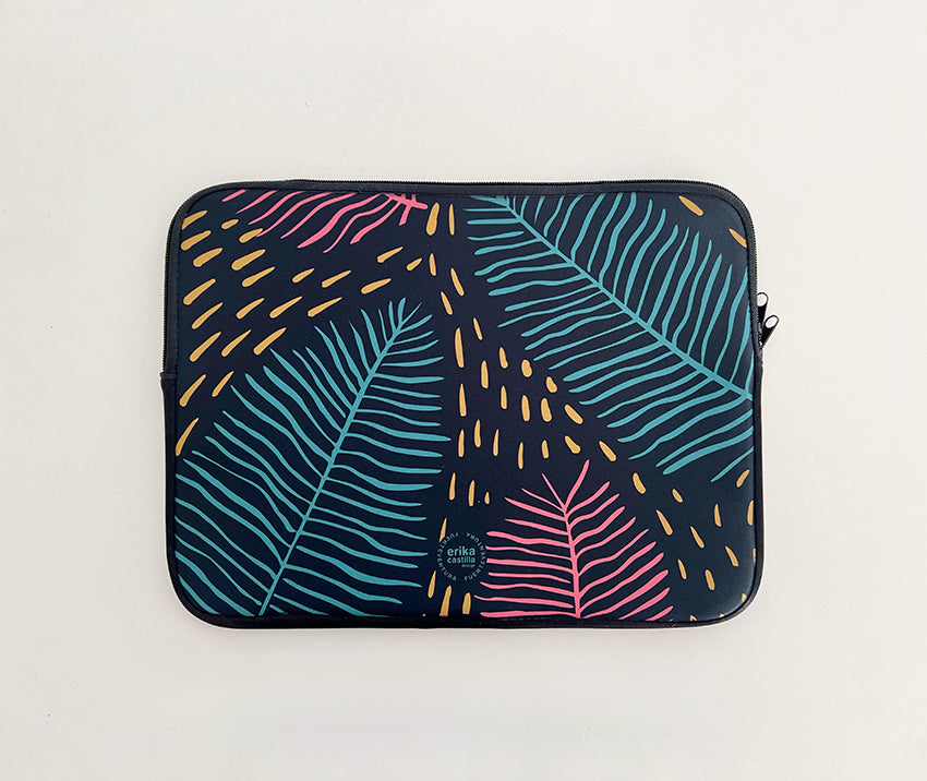 Computer case Leaves