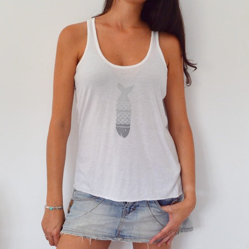 Camiseta Pez Vertical Gris - Mojo Art Shop